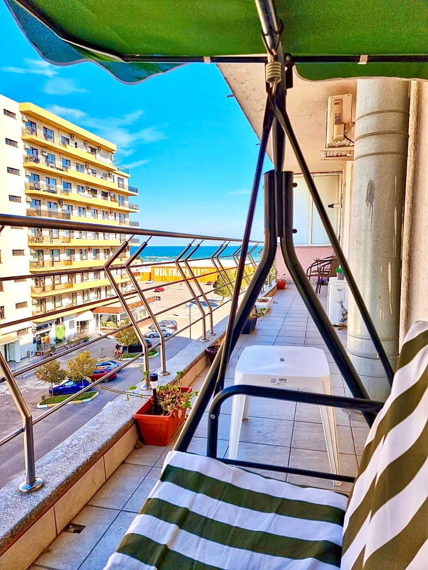 Marcony Boutique Apartments Mamaia Buitenkant foto
