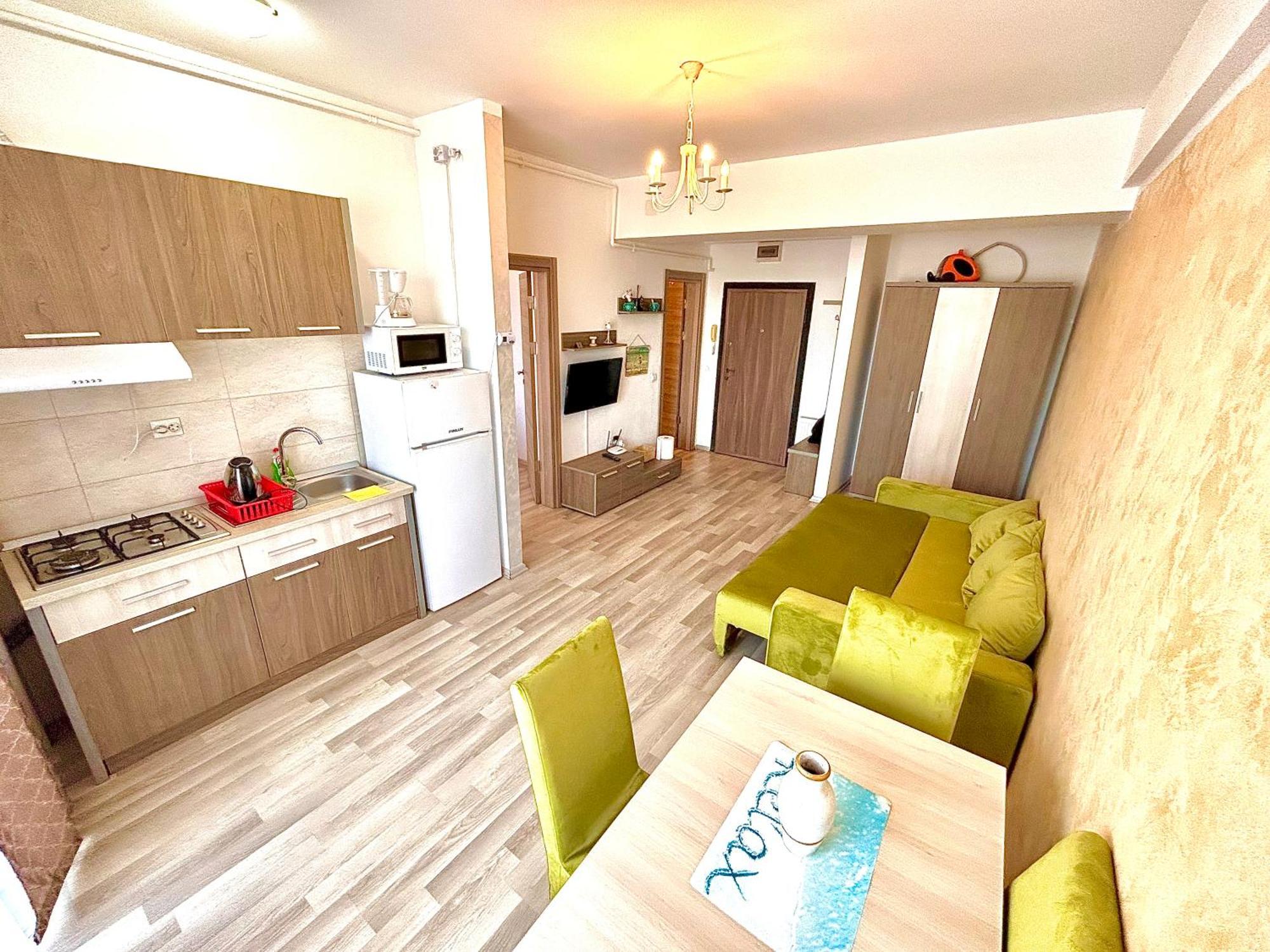 Marcony Boutique Apartments Mamaia Buitenkant foto
