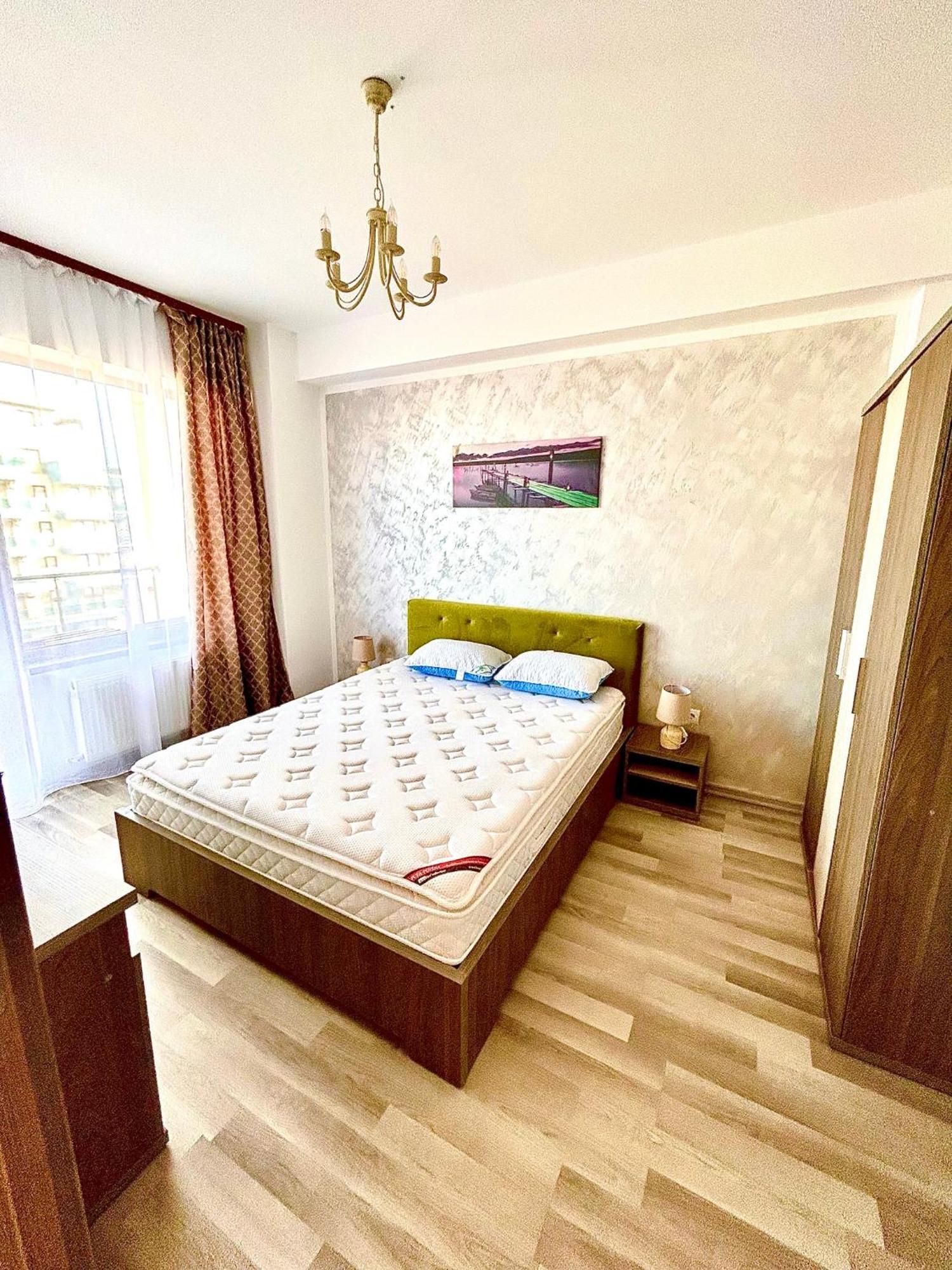 Marcony Boutique Apartments Mamaia Buitenkant foto