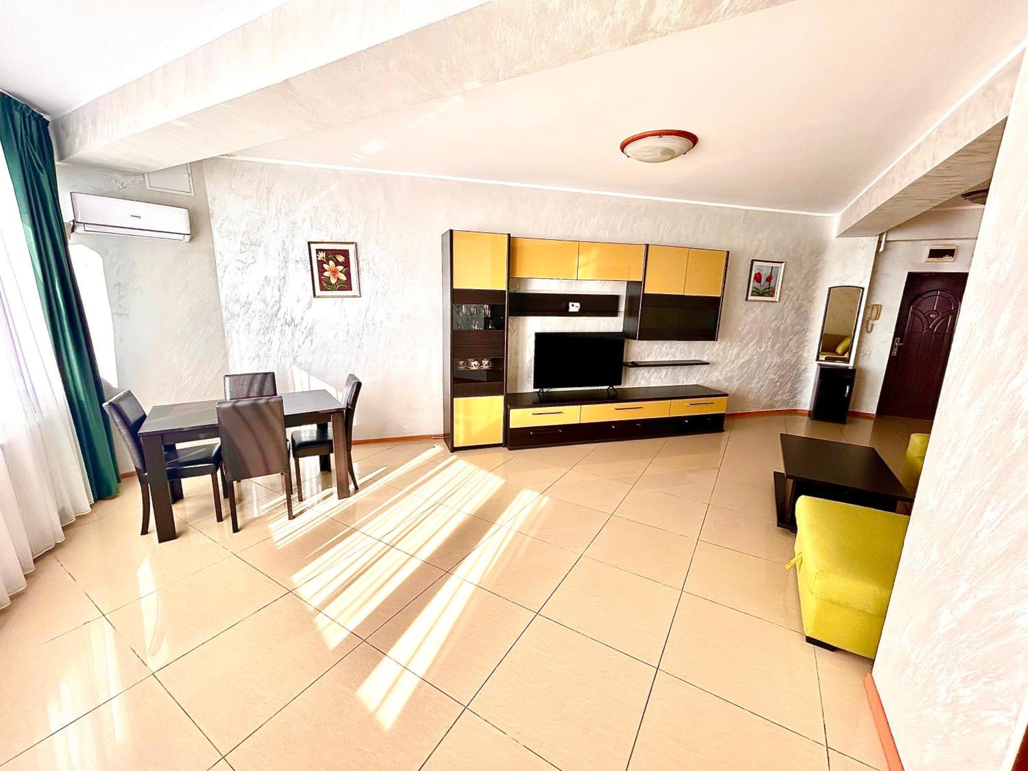 Marcony Boutique Apartments Mamaia Buitenkant foto