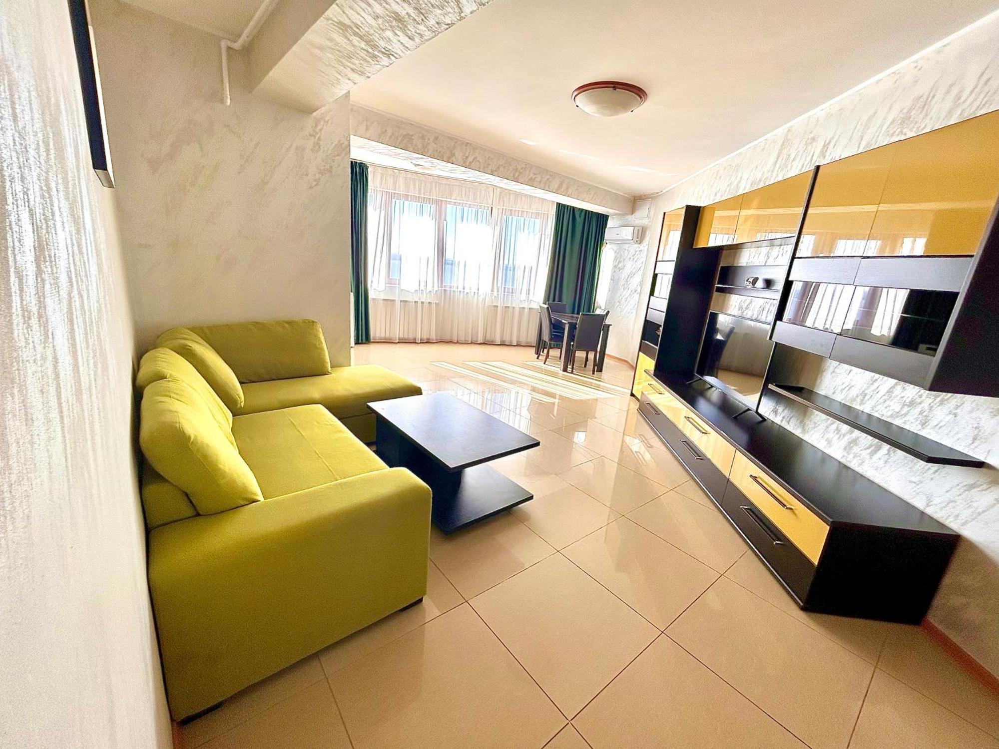 Marcony Boutique Apartments Mamaia Buitenkant foto